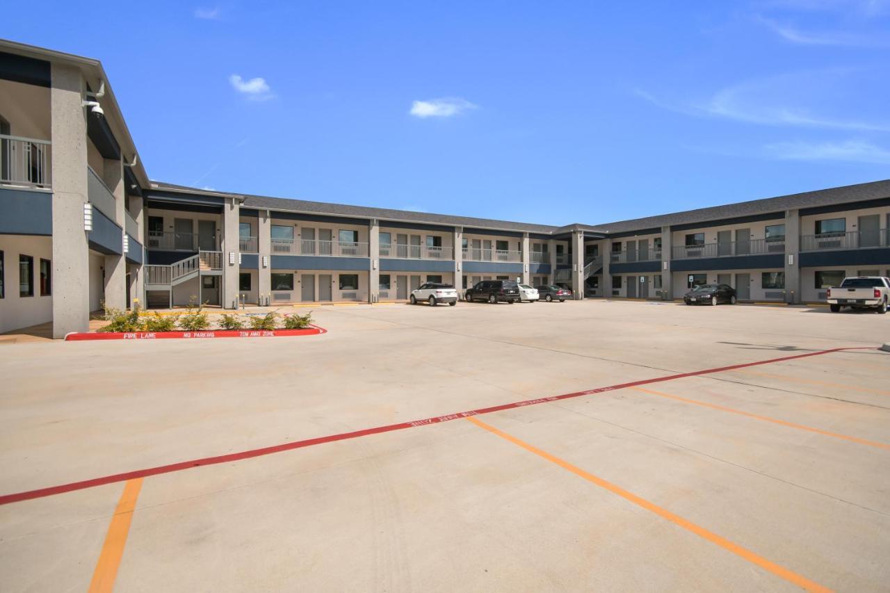 Americas Best Value Inn & Suites Ne Houston Downtown I-610 Exterior foto
